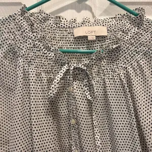 LOFT Women's Blouse Top‎ L White Black Square Dot Tie Neck Long Sleeve Career thumbnail 2