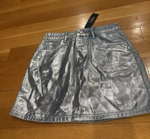 Lulus Size Small (S) Metallic Silver A-Line Mini Skirt thumbnail 1