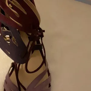 Charming Charlie Red and Pink Heels Strappy Elegant Design thumbnail 4