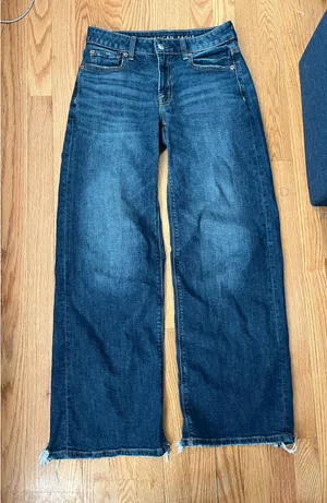 American Eagle Dreamy Drape Stretch Baggy Wide-Leg Jeans thumbnail 1