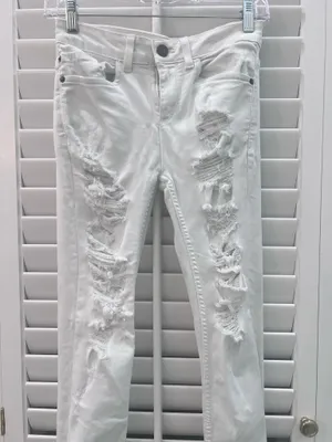 Alice + Olivia Distressed White Skinny Jeans thumbnail 2