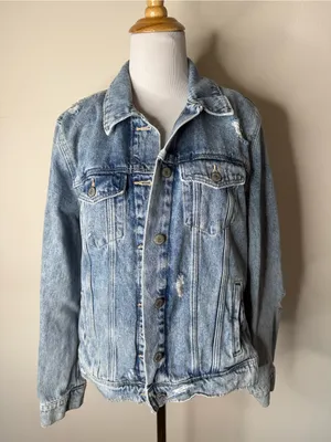 Old Navy Light Wash Distressed Denim Jacket thumbnail 1