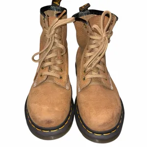 Dr. Martens Brown Tumbled Nubuck Leather Savannah Combat Boots 5 thumbnail 2