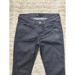 Levi's grey denim leggings Size 8M 29x32 thumbnail 2