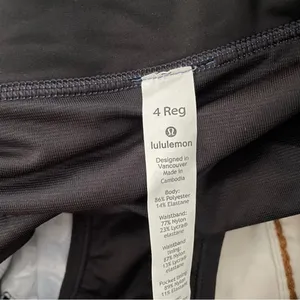Lululemon Size 4 Regular Speed‎ Up Short *2.5"Sun Dazed Multi Blue Athletic thumbnail 3