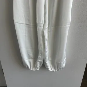 Maeve by Anthropologie Silky Parachute Pants Size Small thumbnail 2