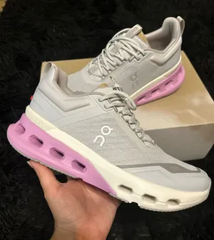 On Cloudnova X glacier Sakura athletic training running shoes sneakers women’s 8 new thumbnail 1
