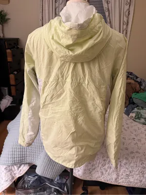 Columbia Windbreaker Jacket in Pale Yellow/Mint Green thumbnail 2