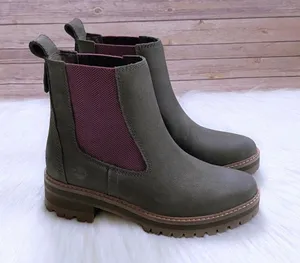 Timberland Courmayeur Valley Chelsea Boots, Olive Nubuck, Size 7.5 New in Box thumbnail 3