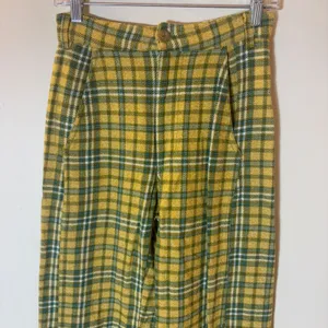 Free People Shape Up Pant in Plaid Size 0 thumbnail 3