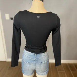 CSB Form Eloise Long Sleeve Top, Black S thumbnail 2