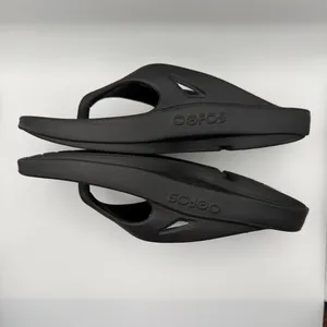 OOFOS Adults' OOriginal Recovery Black Flip‎ Flop Sandals Men’s 8 / Women’s 10 thumbnail 6