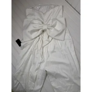 NWT Lulus Beloved Bliss Ivory Strapless Slim Leg Bow Jumpsuit Party Classy Sz S thumbnail 4