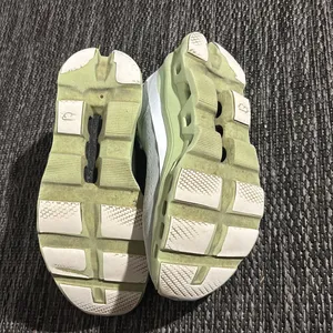 On cloud Cloudmonster shoes thumbnail 5