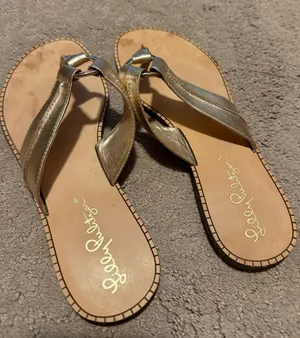Lilly Pulitzer Metallic Gold Leather Ring Thong Sandals Size 6M thumbnail 1