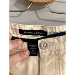 Abercrombie Fitch Khaki Bootcut‎ Pants Women Size 4L Casual Everyday thumbnail 3