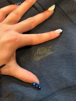 Nike Men’s Zip-Up thumbnail 3