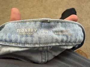 Old navy jeans  thumbnail 2
