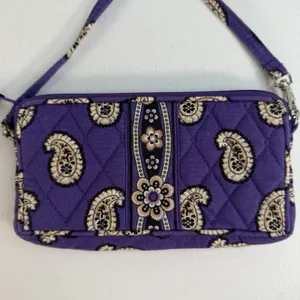 Vera Bradley Simply‎ Violet Wristlet Wallet Purple Floral Paisley Zip ID Card thumbnail 3