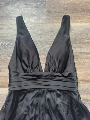NWT Kennedy Blue Black V-Neck Evening Gown 8 thumbnail 2
