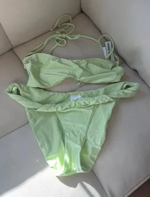 Dippin' Daisy's Bikini Set thumbnail 1