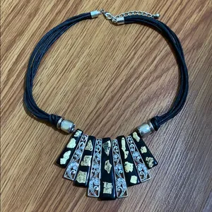 Multicolor necklace thumbnail 1