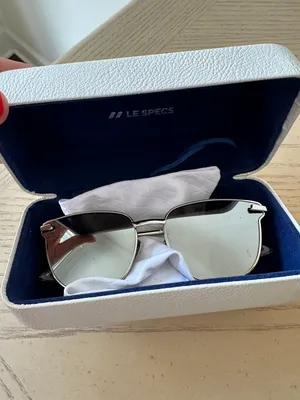 LeSpecs Mirrored Aviator Sunglasses thumbnail 5
