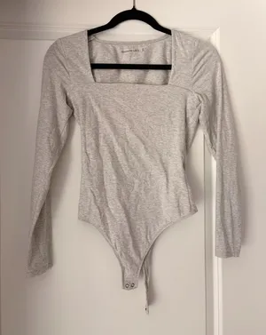 Abercrombie Long Sleeve Bodysuit Square Neck thumbnail 1