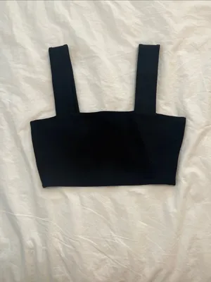 NWT Zara Black Square Neck Crop Tank Top with Wide Straps thumbnail 2