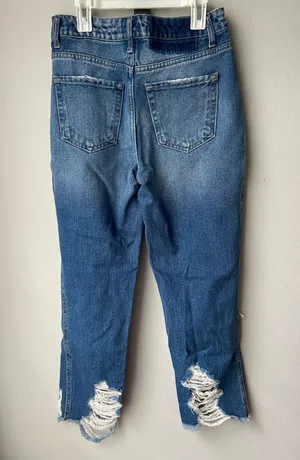Buckle Jeans thumbnail 3