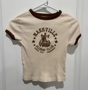 Social Culture Nashville Beige and Brown Graphic Tee, Juniors M thumbnail 1