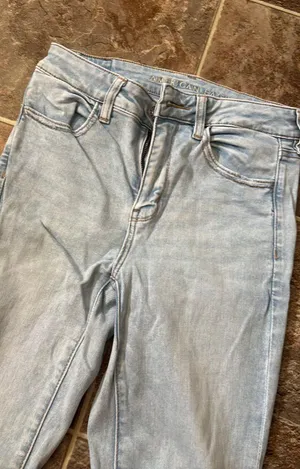 Skinny Jeans thumbnail 2
