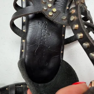 Free People 37 US 7 Gladiator Sandals Black Leather Studded Strappy Boho Flat thumbnail 11