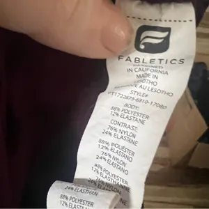 Fabletics burgundy leggings thumbnail 4