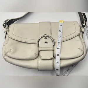 Coach vintage3653 Soho Y2k Double Pocket Buckle Flap Cream Leather Shoulder Bag thumbnail 4