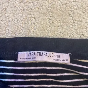 Zara cropped stripe tee thumbnail 2