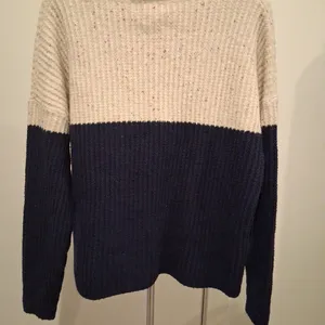 NEW Treasure & Bond Two-Tone Sweater Beige w/ Specks & Navy Size L Cotton Blend thumbnail 7