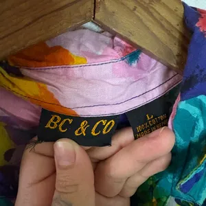 Vintage BC and Co Rainbow Floral Sleeveless Button Down Shirt thumbnail 3