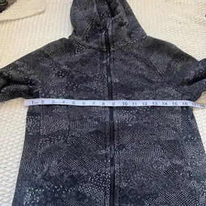 Lululemon Full Zip Floral Print Cotton Fleece Hoodie thumbnail 10