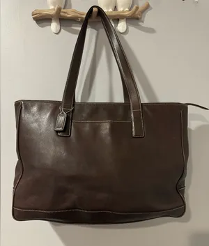 Coach Classic Hamptons Dark Brown Leather LG Business Travel Shoulder Bag 7790‎ thumbnail 1