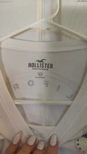 White Cropped Hollister Long Sleeve thumbnail 3
