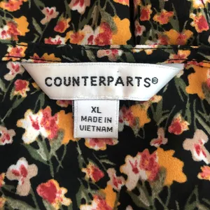 Counterparts size XL Floral Ruffle Sleeve Top thumbnail 4