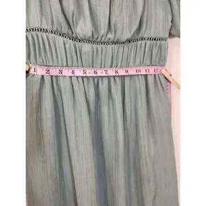 ASTR The Label Sage Green Off The Shoulder Midi Dress Small thumbnail 5