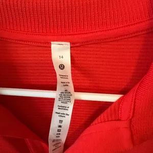 Lululemon Swiftly Tech Relaxed-Fit Polo Shirt (HTHT/RDGL) Hot Heat / Red Glow. thumbnail 3