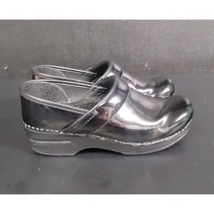 Dansko Women's Black Clogs SIze 37 SKU 2101 thumbnail 4