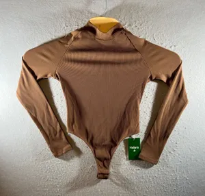 1297 |‎ NWT Halara Ribbed Mock Neck Long Sleeve Bodysuit Brown Womens XS thumbnail 1