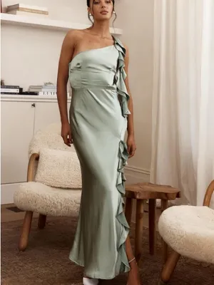 Selfie Leslie Jayda One Shoulder Ruffle Trim Maxi Dress Sage NWT Size XXL thumbnail 4