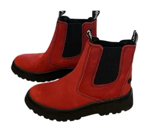 Bionica Dina Rogue Red Women’s Boot, size 8, NWOT Floor display thumbnail 1