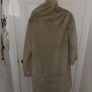 Abercrombie Faux Fur Long-Length Coat A&F XS thumbnail 4