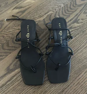 Katy Perry black irisia strappy wooden block wedge heel sandal Matte Black thumbnail 2